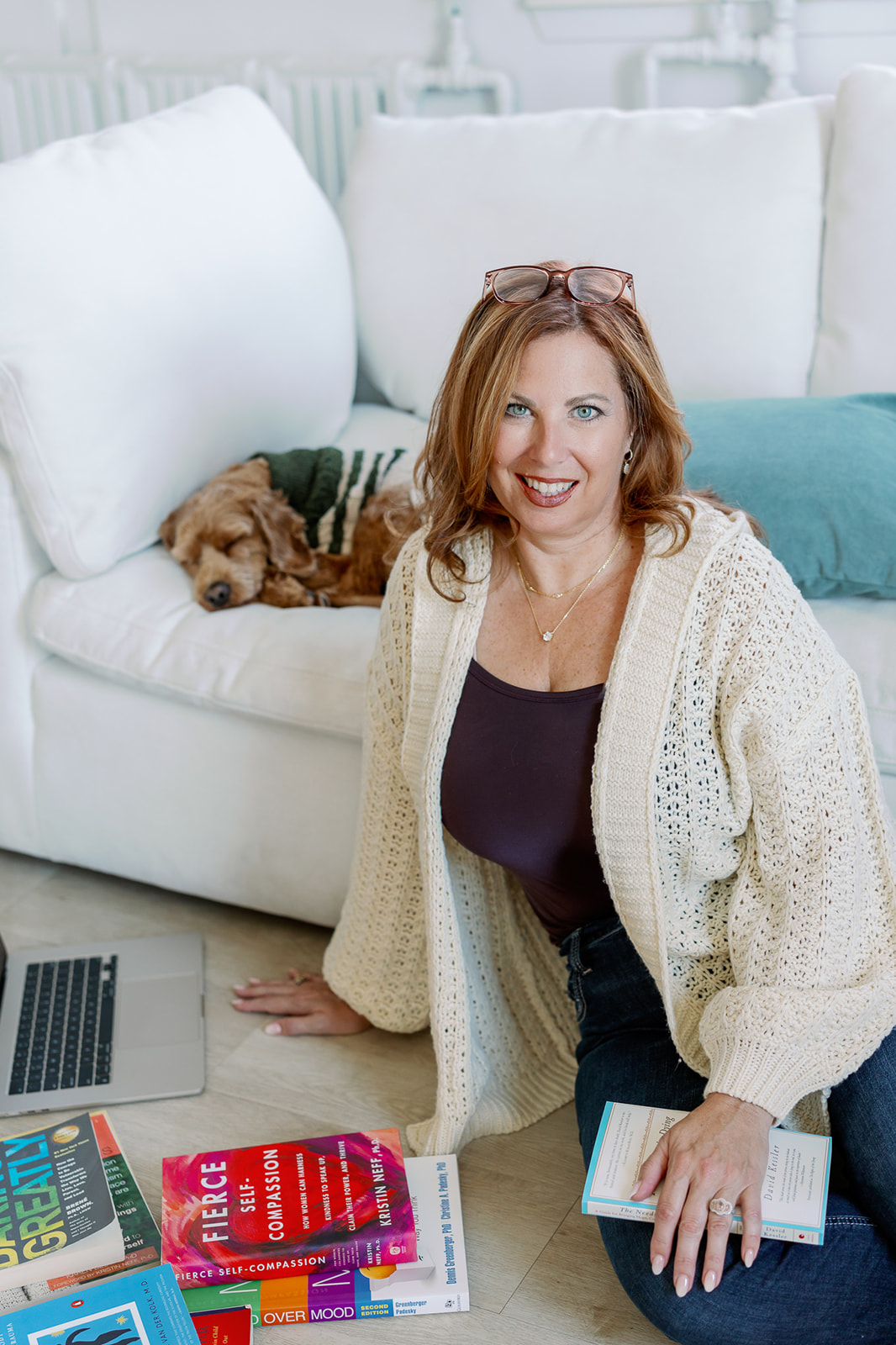 Therapist in a welcoming setting