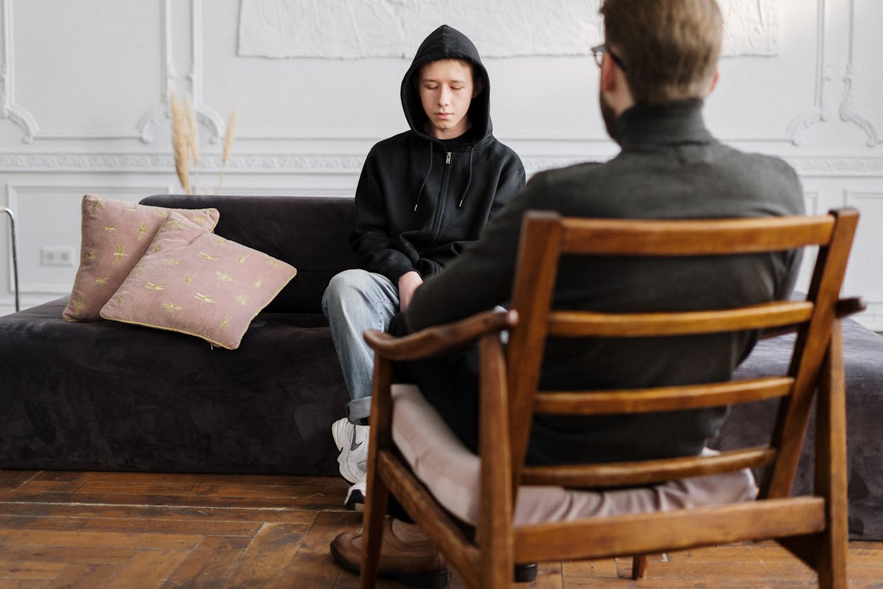 Trauma therapy support